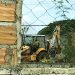 Máquinas da Prefeitura de Aparecida de Goiânia foram filmadas realizando serviços dentro de uma área particular no Jardim Tiradentes | Foto: Leitor / Folha Z