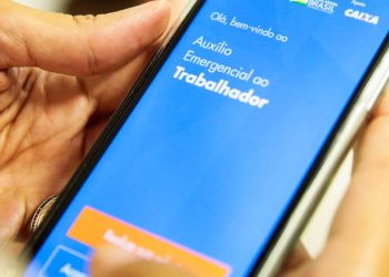 Atualização do aplicativo Caixa Auxílio Emergencial permite que o usuário conteste benefícios negados e refaça o cadastro no aplicativo, com a correção de dados | Foto: Marcello Casal Jr/Agência Brasil Economia