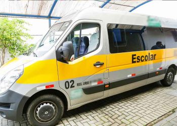 Parados, motoristas de transporte escolar pedem empréstimos facilitados em Goiás | Foto: Pedro Ribas/SMCS