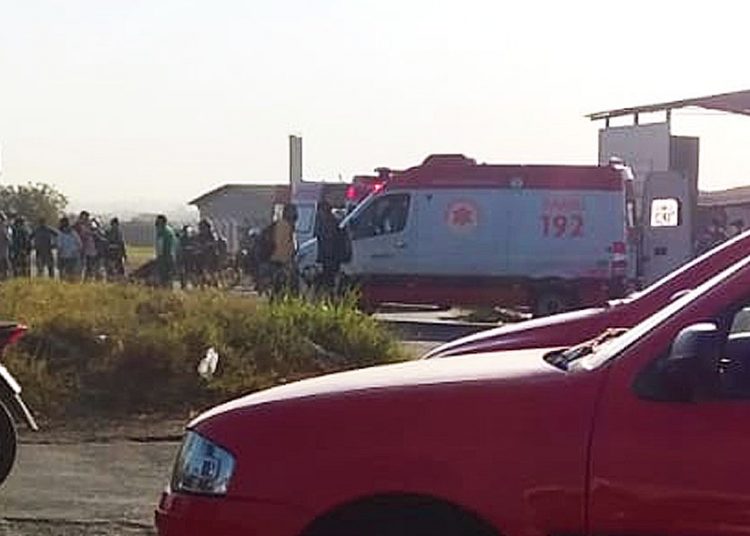 Acidente com vítima fatal no Polo Empresarial Goiás, em Aparecida | Foto: Leitor/FZ
