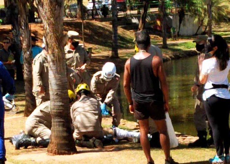 Jovem morreu afogado no Lago Vaca Brava, no Setor Bueno, em Goiânia | Foto: Leitor/FZ