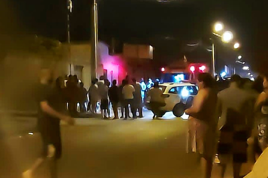 Ocorrência no Jd. Tiradentes terminou com 2 homens assassinados | Foto: Leitor/FZ