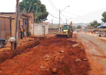obras esgoto Aparecida