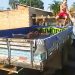 Carroceria de caminhão é transformada em piscina por moradores do Village Garavelo | Foto: Reprodução
