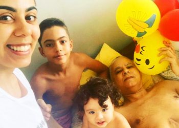 Divino Pedro de Morais, Carla Gonçalves e os dois filhos | Foto: Arquivo Pessoal