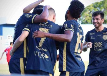 Aparecidense celebrou 10 jogos de invencibilidade em setembro de 2020, um recorde histórico para o time | Foto: Reprodução/IG Aparecidense