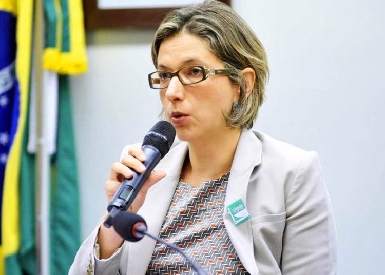 Delegada Christiane Correa Machado