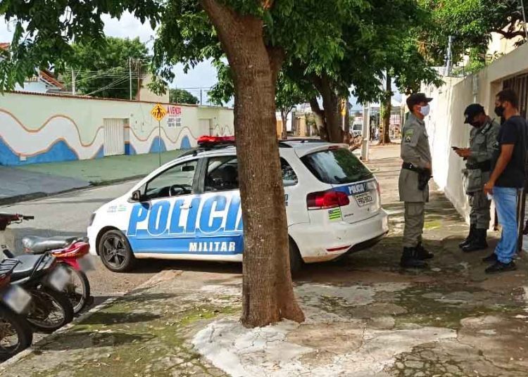 Falso padre estelionatário foi preso em flagrante na tarde dessa 6ª feira (20) no Jardim América | Foto: José Alves/Folha Z