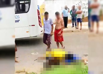 motociclista ônibus Aparecida