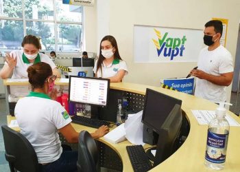 Atendimento presencial em unidade do Vapt Vupt do Governo de Goiás com protocolos sanitários para combate da covid-19 | Foto: Divulgação