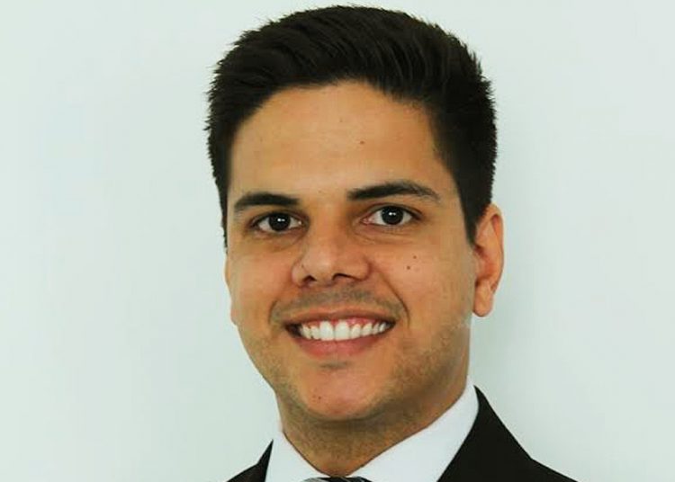 Gustavo Silva Chaves é odontólogo formado pela UFGonde realizou também seu Mestrado, e professor da Faculdade de Odontologia do Centro Universitário Alfredo Nasser | Foto: Reprodução