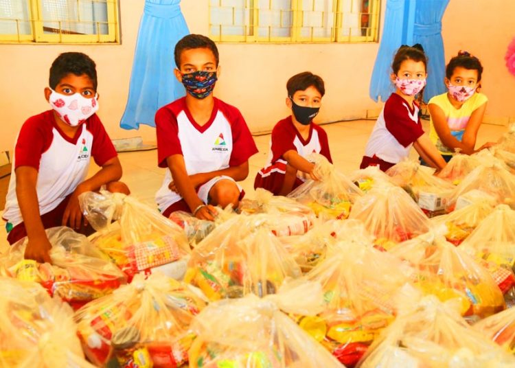 Educação de Aparecida começa nova distribuição de cestas de alimentos | Foto: Divulgação / Secom