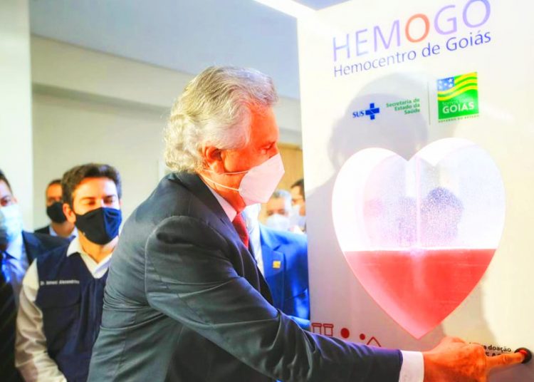 Governador Ronaldo Caiado durante inauguração do novo Hemocentro Coordenador Estadual de Goiás Professor Nion Albernaz | Fotos: Wesley Costa