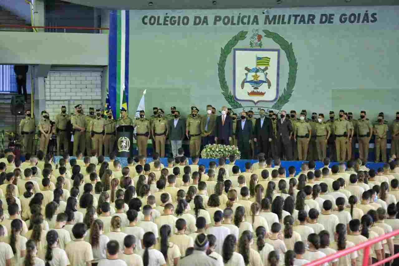 "No nosso governo o dinheiro apareceu", diz Caiado em inauguração de reformas no Colégio Hugo de Carvalho - caiado reformas hugo carvalho06