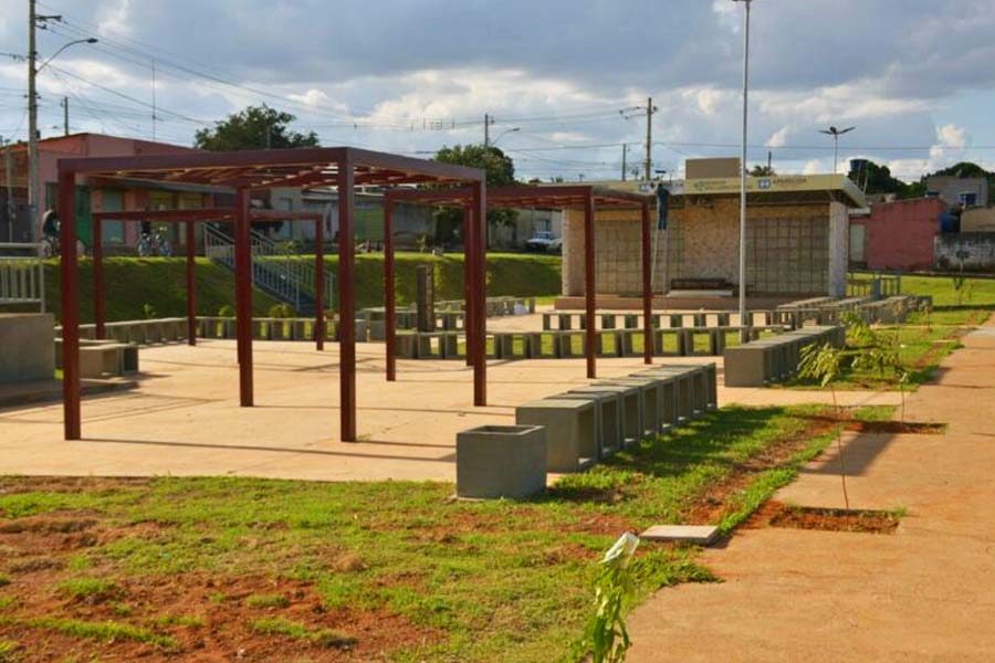 Com campo de futebol, Praça Joaquim Ricardo Teixeira será inaugurada nesta 5ª feira (21) pela Prefeitura de Aparecida de Goiânia| Foto: Claudivino Antunes