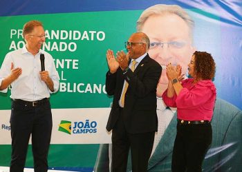João Campos, Rogério Cruz e Thelma Cruz | Foto: Divulgação
