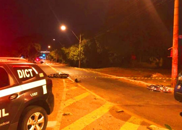 Motociclista de 20 anos morre após bater em poste em Goiânia | Foto: Divulgação / DICT