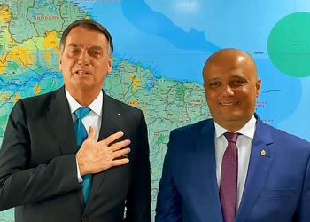Jair Bolsonaro e Major Vitor Hugo | Foto: Reprodução