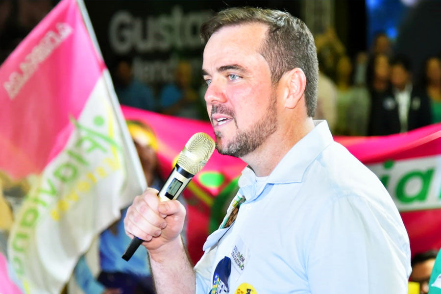 Gustavo Mendanha durante convenção estadual do Patriota | Foto: Rodrigo Estrela