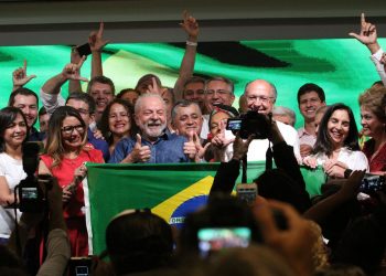 Presidente eleito Lula discursa em 30/10/2022 | Foto: Rovena Rosa / Agência Brasil