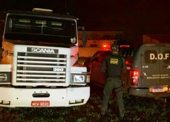 Caminhão roubado em Aparecida de Goiânia recuperado pela PRF | Foto: Divulgação