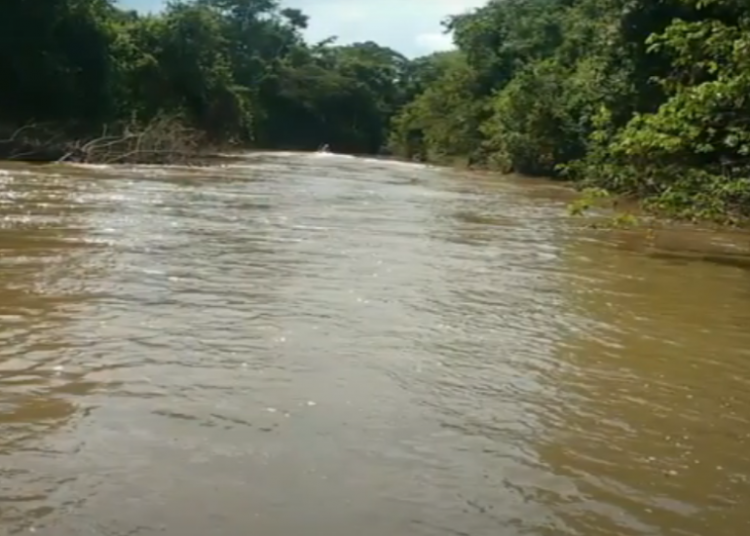 Rio onde corpo foi encontrado boiando | Foto: reprodução/vídeo YouTube