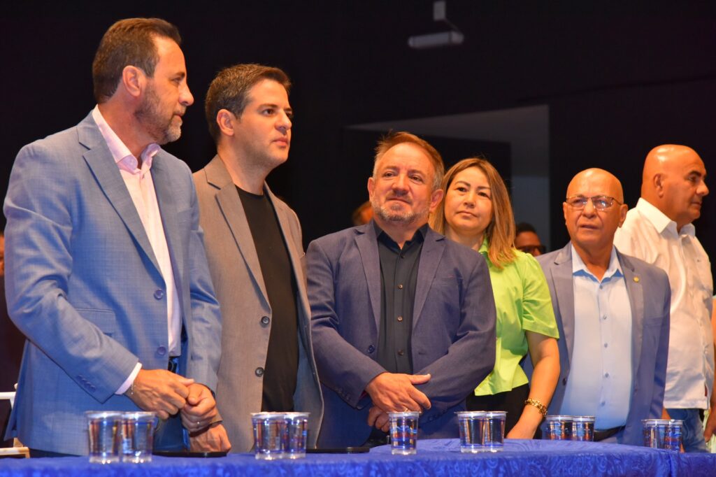 Veter Martins, Ismael Alexandrino, Vilmar Mariano, 1ª dama Sulnara, Professor Alcides e Paulo Cezar Martins | Foto: Rodrigo Estrela