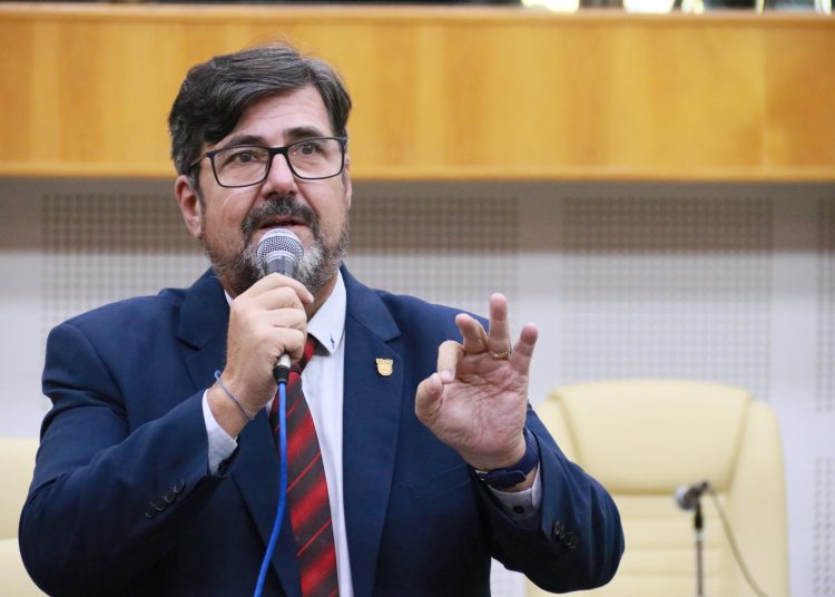Suplente por 2 vezes, ex-secretário de Esportes volta a disputar eleição na Câmara de Goiânia