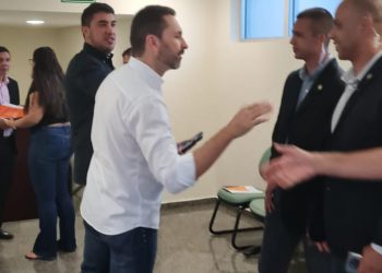 Leandro afirma que ficaria honrado em ser prefeito de Aparecida de Goiânia