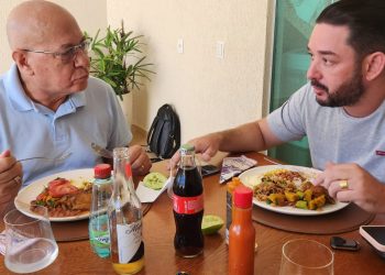 Thialu garante lealdade a Professor Alcides