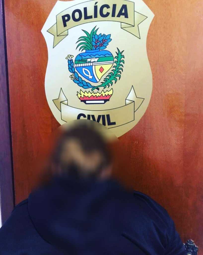 Suspeita é ex-esposa do namorado da vítima | Foto: Polícia Civil