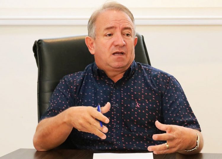Prefeito Vilmar Mariano não ficou satisfeito com avanço de projeto na Câmara | Foto: Divulgação