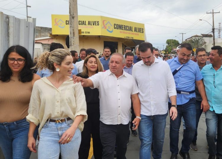 Encontro reuniu ex-prefeito e pré-candidatos em Aparecida, mas não teve aproximação esperada | Foto: Folha Z