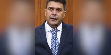 Bill Guerra quer ouvir grupo de Romário antes de adesão a bloco