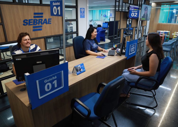 Empreendedores poderão solicitar informações nos dias que as agências estiverem fechadas | Foto: Edmar Wellington