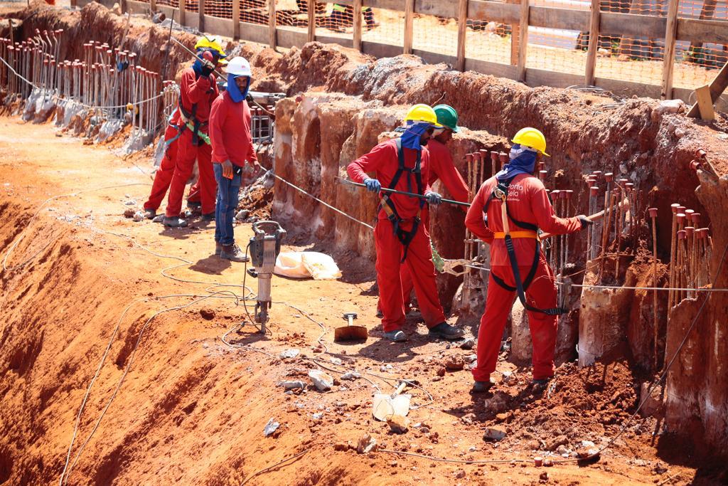 Construção ainda não tem previsão de conclusão | Foto: Jhonney Macena