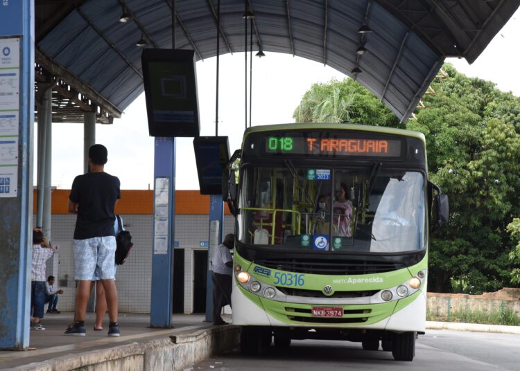 Prefeitura de Aparecida oficializa aporte de R$ 53 mi para garantir preço da passagem de ônibus