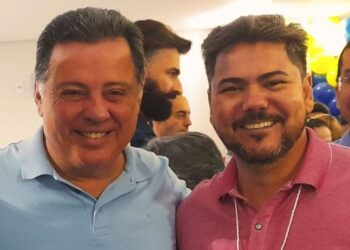 Líderes do PSDB, Marconi e Charlle articulam melhor estratégia para acertar decisão em Aparecida | Foto: Divulgação