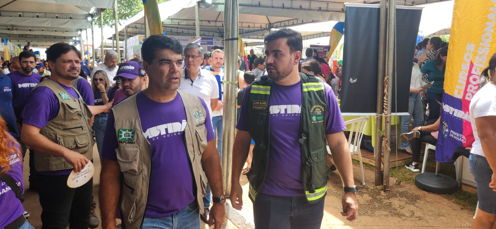 Secretários Valfran Ribeiro e Luan Alves durante o Mutirão | Foto: Prefeitura de Goiânia