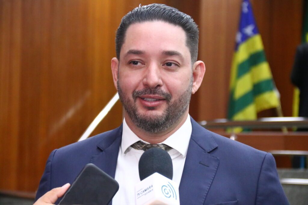 Articulação do presidente da Câmara Municipal, Romário Policarpo (PRD) e do vereador Thialu Guiotti (Avante) levou ao consenso para eleger Thialu vice-presidência do Poder Legislativo.