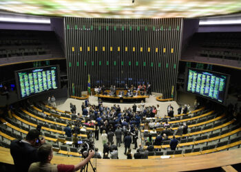 Sessão conjunta entre deputados e senadores | Foto: Divulgação