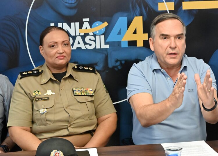 Com possibilidade de se filiar a qualquer sigla no dia da convenção partidária, a tenente-coronel Cláudia da Silva optou por sua filiação ao Avante para concorrer à vice-prefeitura na chapa com Sandro Mabel (União Brasil).