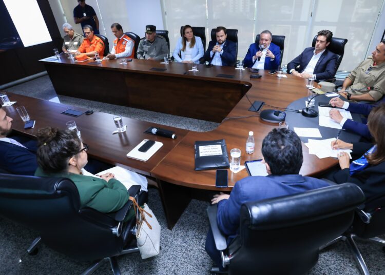 Governador Ronaldo Caiado reuniu equipe para definir ações estratégicas | Foto: Divulgação