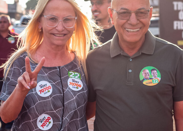 Professora Rosy e o deputado federal Professor Alcides | Foto: Divulgação