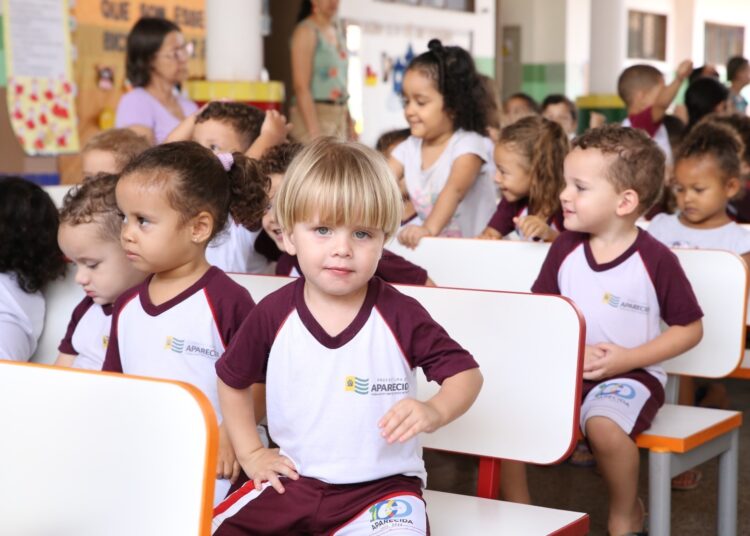 Renovação de matrículas de alunos em CMEIS termina nesta 6ª em Aparecida