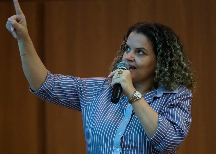 Quem é Giselle Faria, nova secretária de Educação anunciada para a gestão de Mabel?