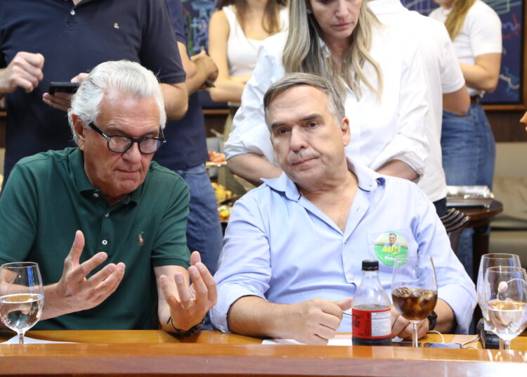 Caiado e Mabel durante Apuração das eleições 2024 | Foto: Adalberto Ruchelle