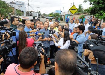 Leandro Vilela lança frente de trabalho para recuperar ruas e avenidas; VEJA onde