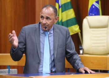 Markim Goya propõe liberar vereadores de taxas por corte de árvore, eventos e interdições