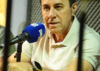 Veter Martins durante entrevista | Foto: Folha Z